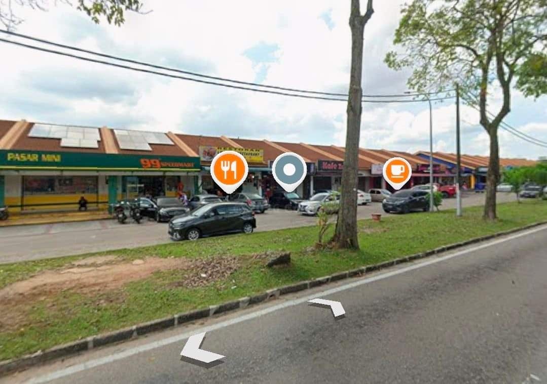 For Rent - 🅰🅰🅰 Stock 🏢
Prime Hot Location 📍
Facin…