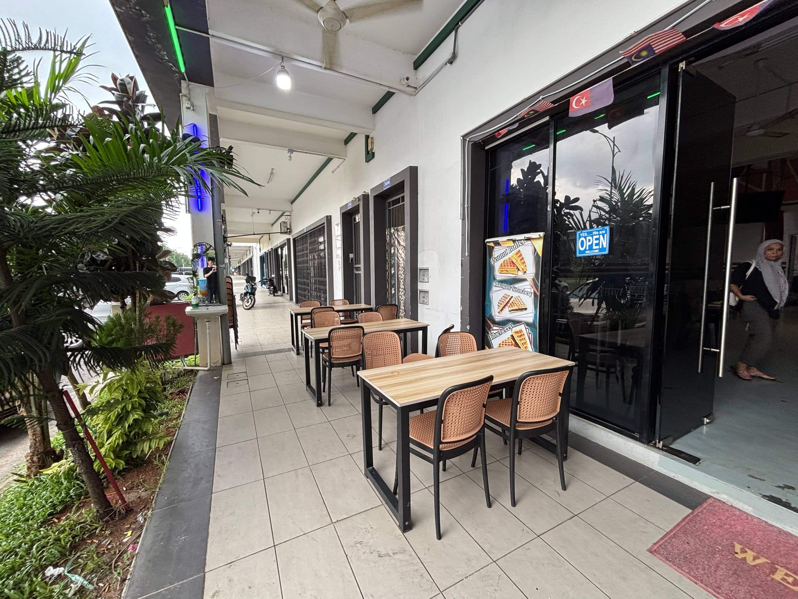 Double Storey Factory Shop Taman Ekoperniagaan 2
