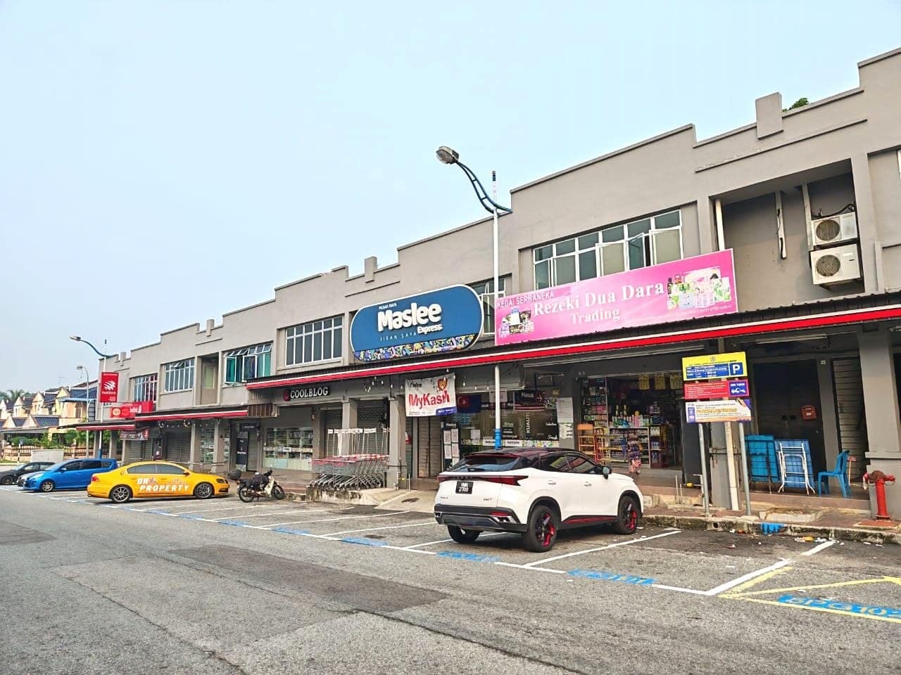 2-Storey Shoplot Taman Pulai Utama – photo 1