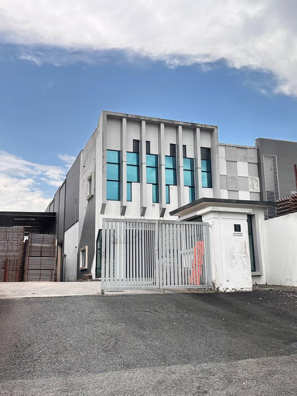 1.5 Storey Cluster Factory Eco Business Park 1 (EBP 1 Phase 1) – photo 1