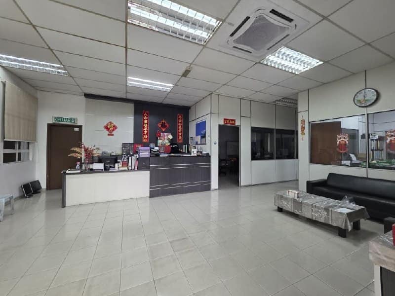 Detached Factory - Corner Lot Pekan Nanas Industrial Park – photo 1