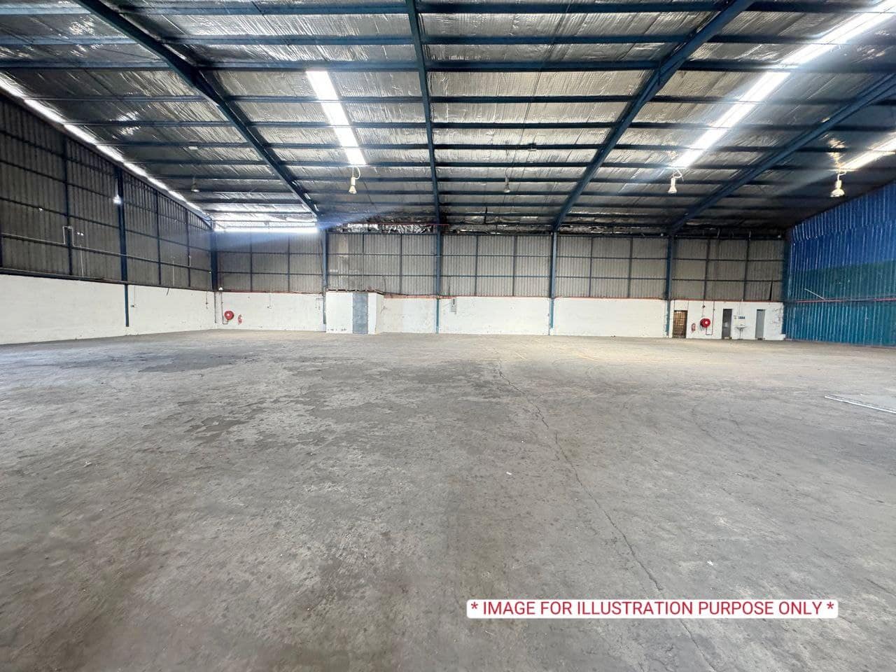 Detached Factory Seelong – photo 1