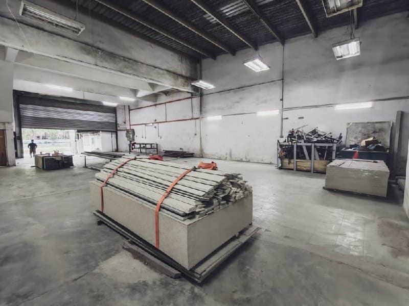 1.5 Storey Terrace Factory Jalan Satria, Taman Tan Sri Yaacob – photo 1