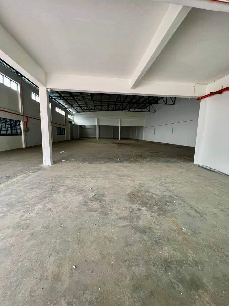 Semi-Detached Factory Desa Cemerlang
