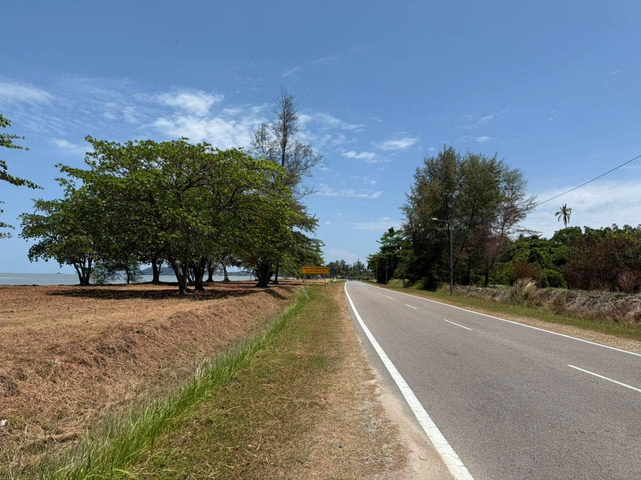 Tourism & Motel Industries Mersing Sea Side – photo 1