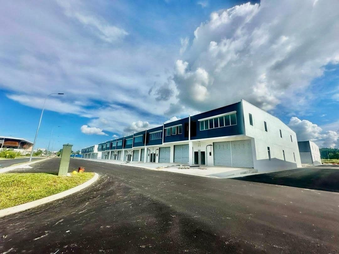 1.5 Storey Terrace Factory K-City – photo 1