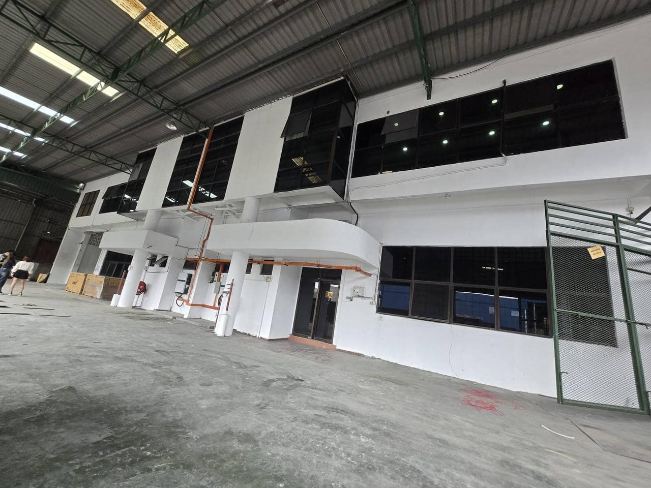 Semi D Factory Desa Cemerlang – photo 1