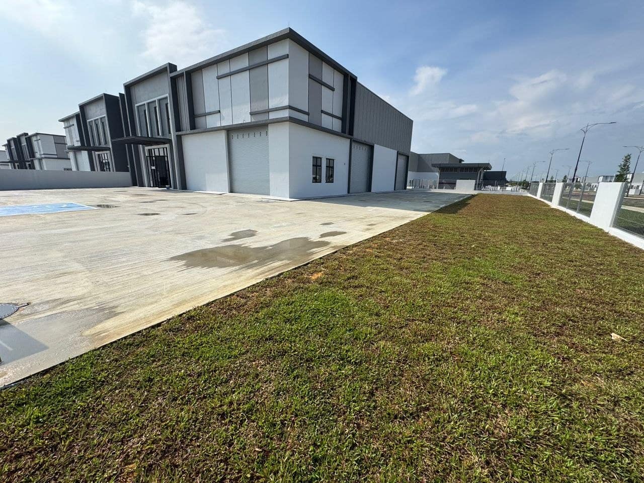 2 Storey Cluster Factory Desa Cemerlang – photo 1
