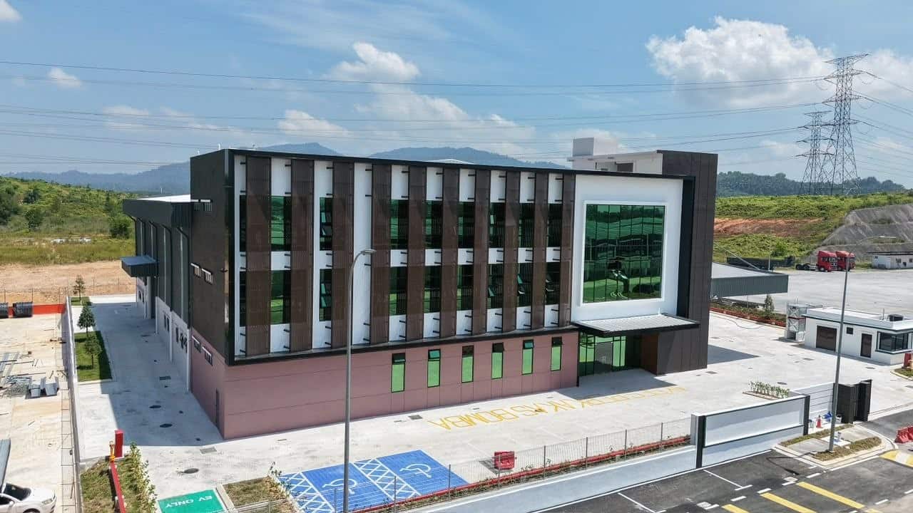 Detached Factory with 3-Storey Office Bandar Indahpura