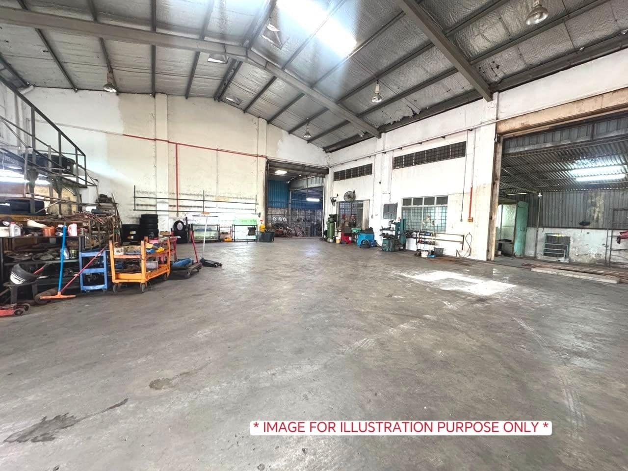 Detached Factory Kota Masai – photo 1