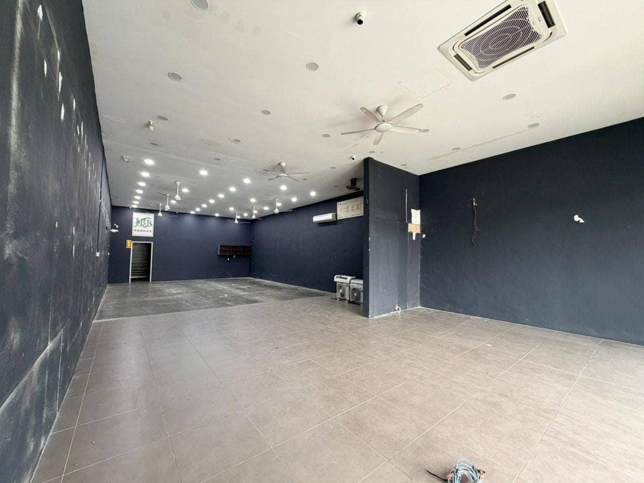 1.5-Storey Terrace Factory Industrial Jaya – photo 1