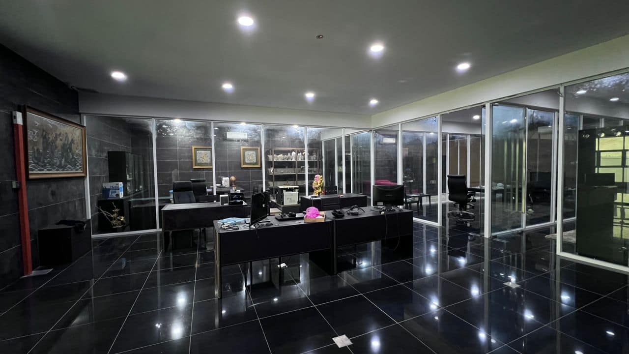 1.5-Storey Semi-D Factory Nusa Cemerlang – photo 1