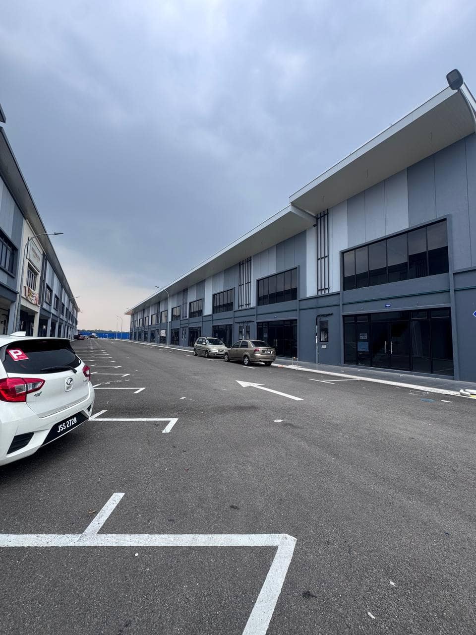 1.5-Storey Commercial Concept Factory Kulai Indahpura – photo 1
