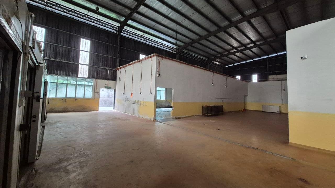 1.5-Storey Detached Factory Indahpura Industrial Park – photo 1