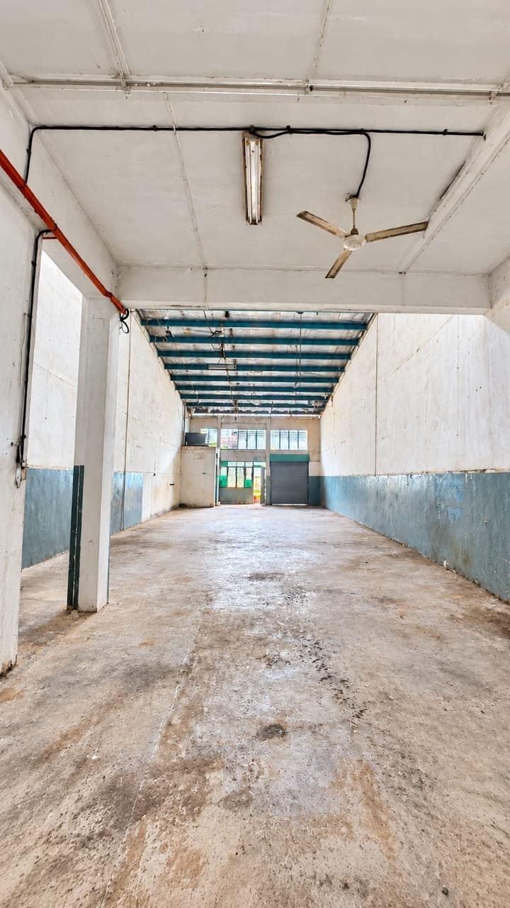 1.5 Storey Light Industrial Factory Impian Emas – photo 1